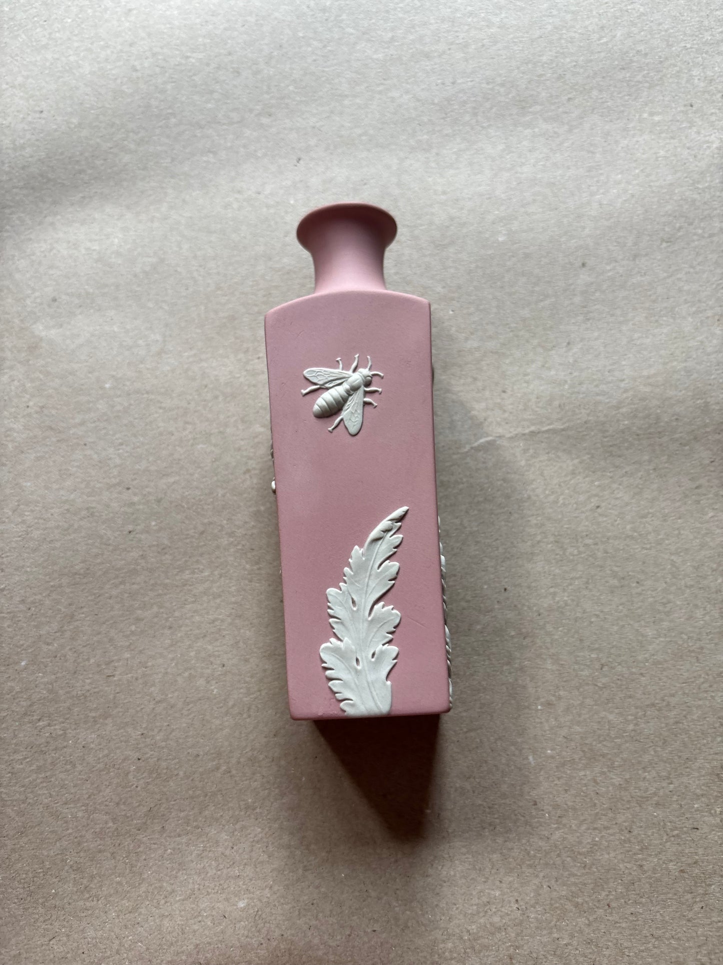 Gorgeous pink bee bud vase Wedgwood