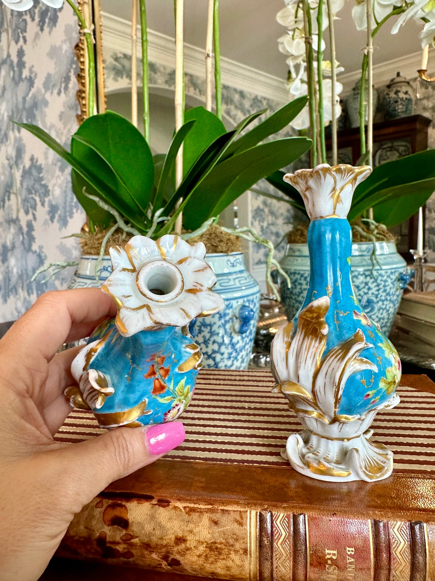 Beautiful Pair of 19thc Paris Porcelain Victorian Miniature Garniture Vases