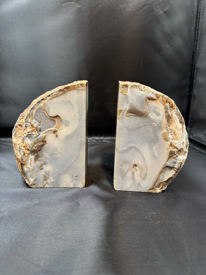 Live 09/01 Agate bookends