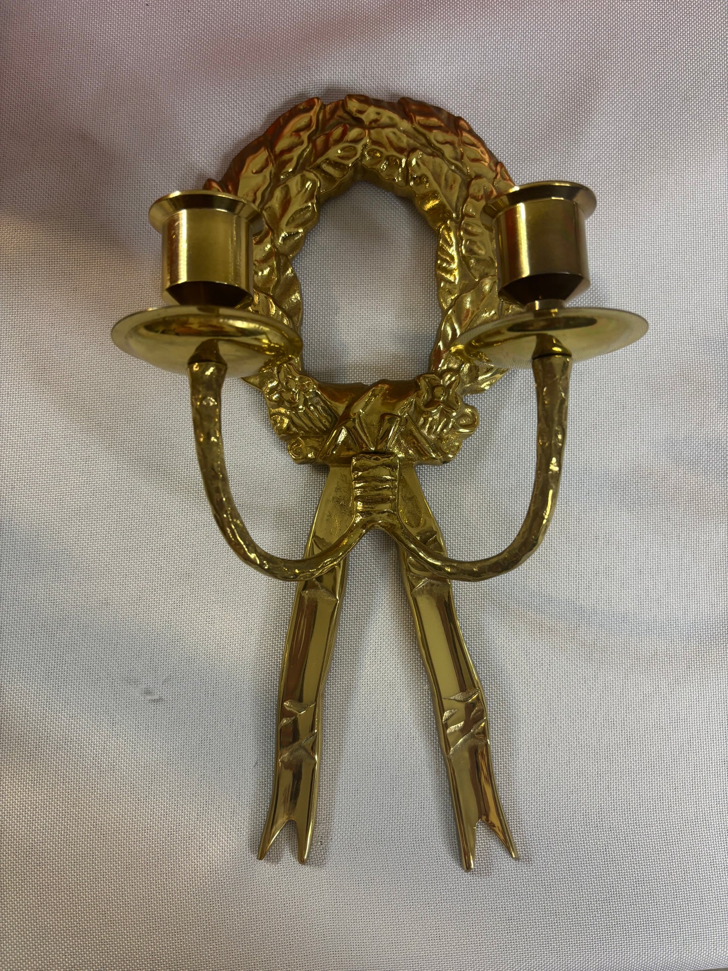 Vintage brass laurel wreath candleholder with bow!