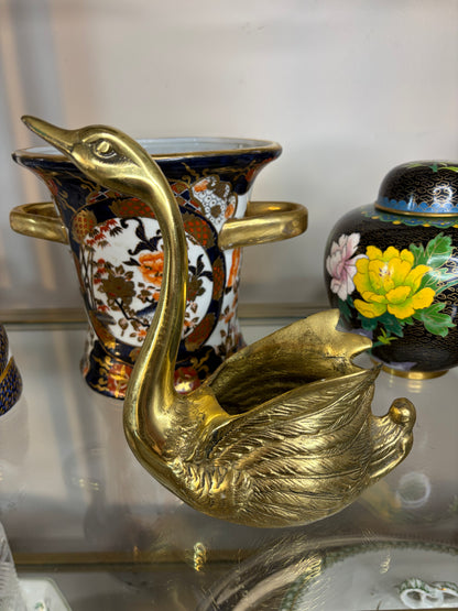 Gorgeous brass swan planter!