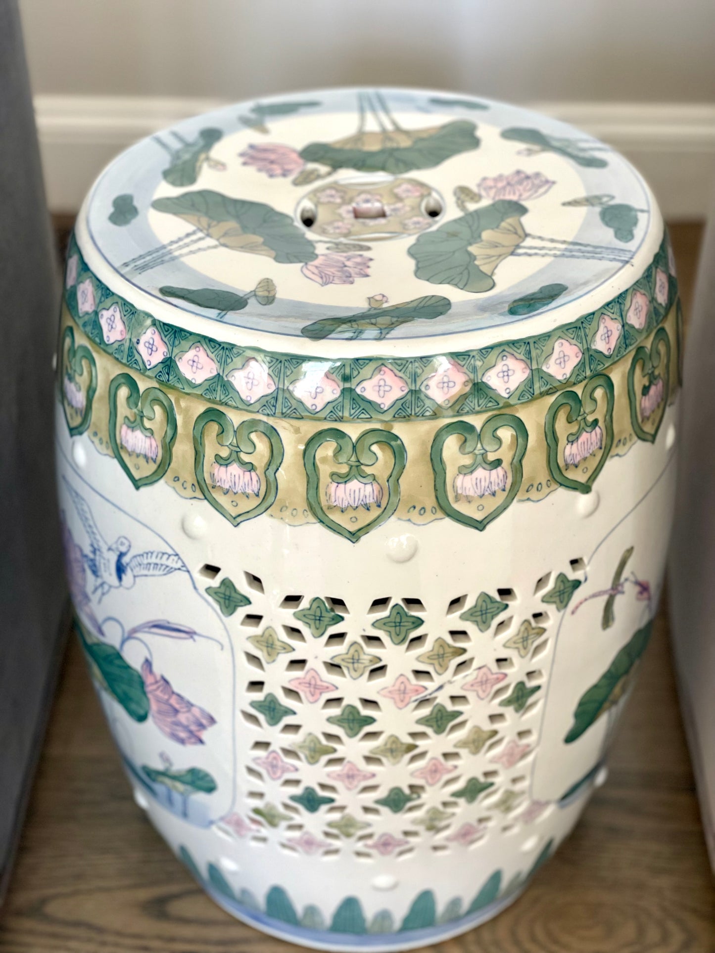 Vintage Porcelain Hand-Painted 18” Floral Chinoiserie Garden Stool - Pristine!
