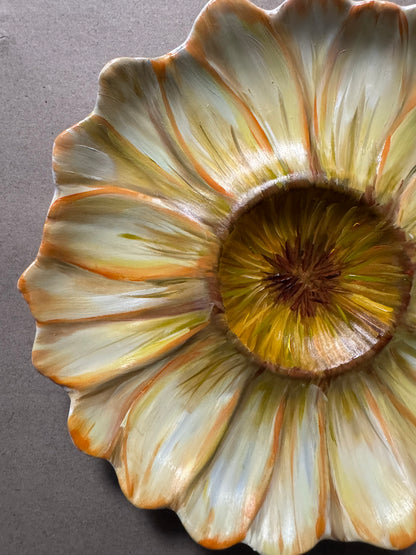 Hand painted floral daisy plate