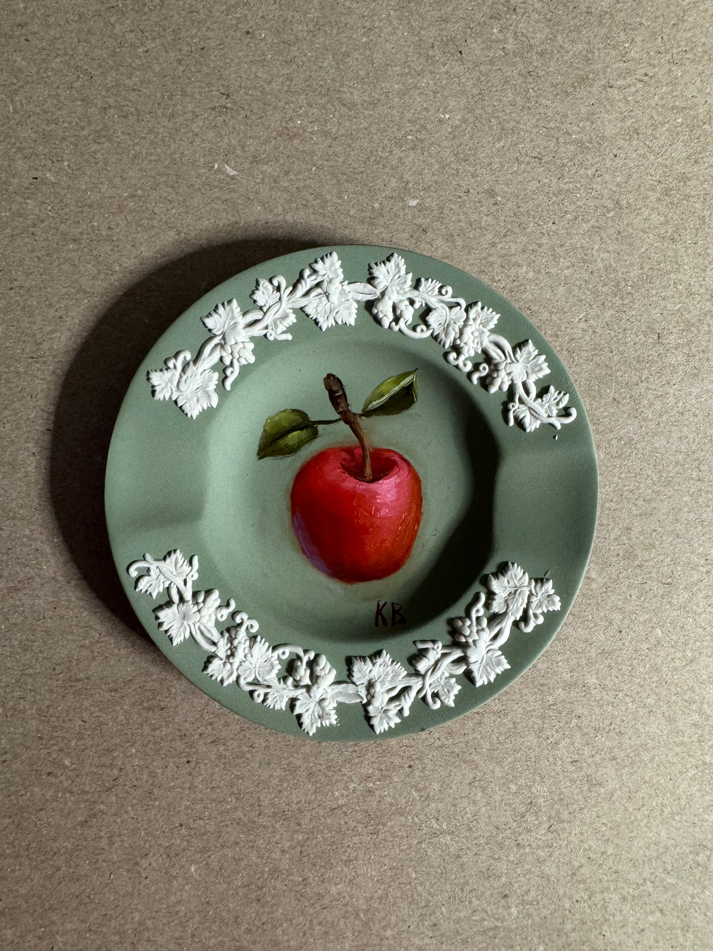 Live 06/22 Wedgwood small green and white dish with painted apple original art