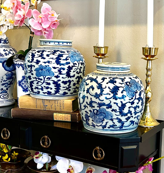 Set of two older vintage blue and white chinoiserie ginger jars vases