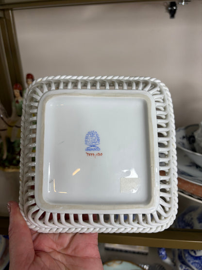 Lovely Herend reticulated basket style trinket dish!