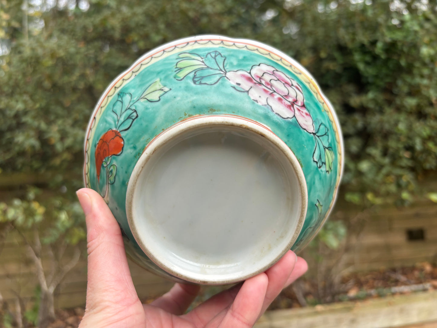 Vintage chinoiserie floral bowl!