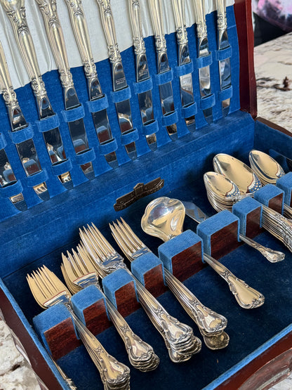 Gorham Unmonogrammed Chantilly Sterling Silver 75-Piece Flatware Set W/ Storage Box