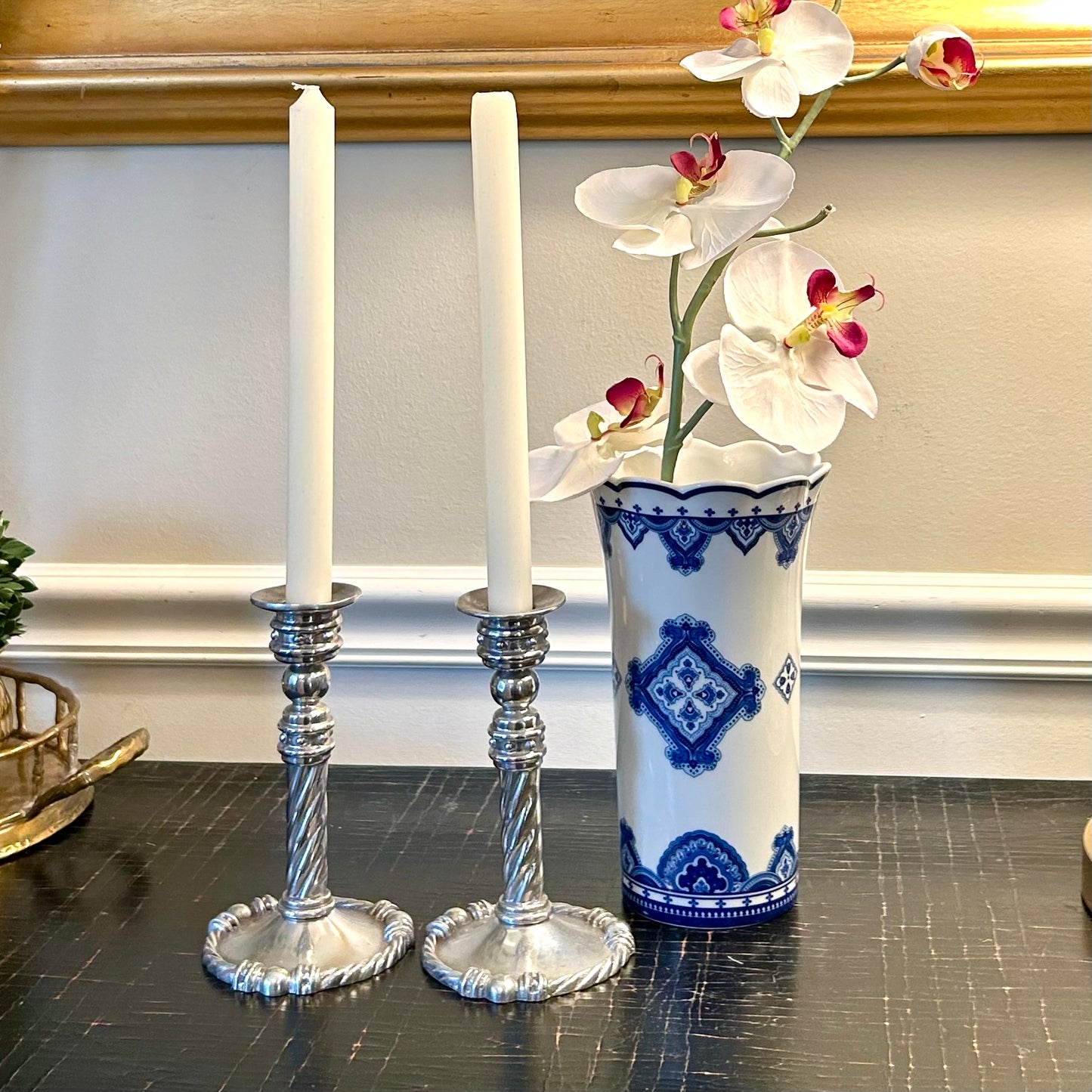 Pair of chic braided candlestick holders