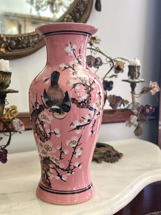 Gorgeous Pink Chinoiserie Hand Painted Enamel Birds And Blossoms Vase - Chinese Export