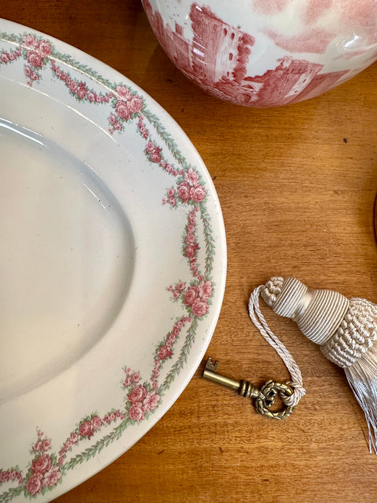 Antique John Maddock & Sons Ironstone Platter, c. 1896–1920