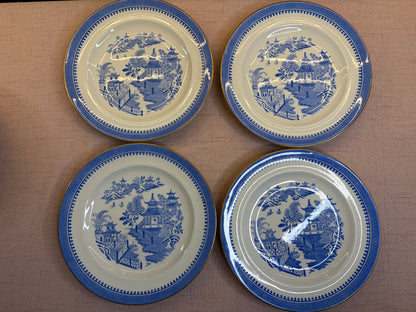 Stunning antique Royal Worcester Blue Willow dinner plates with gold rim set of 4!