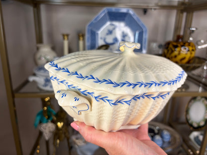Lovely Copeland Spode lidded tureen! As is!