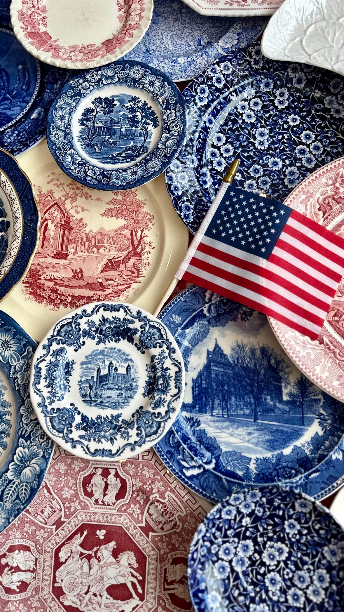 Enoch Wedgwood Royal Homes of Britain Bread Plates | Tower of London | 2 Available