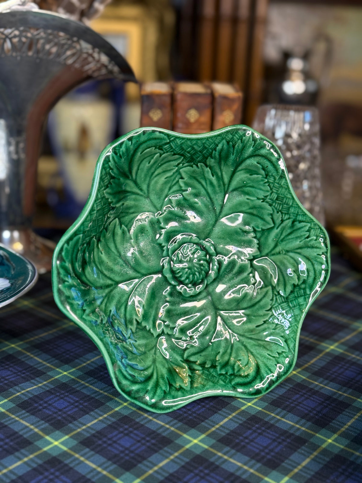 Antique Wedgwood Green Majolica Leaf & Floral Comport | 8.5”W × 4.25”H | DA4610