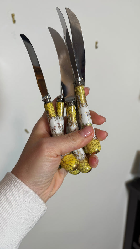 Reserved Set of 6 vintage knives with porcelain handles