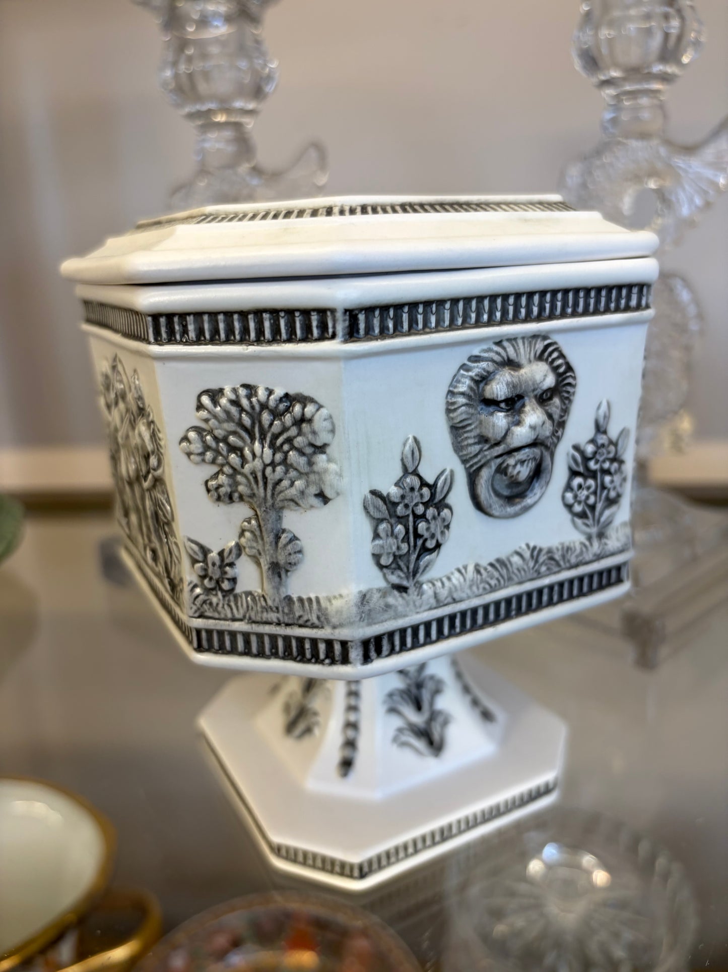 Lovely vintage porcelain bisque relief lidded pedestal dish with lions!