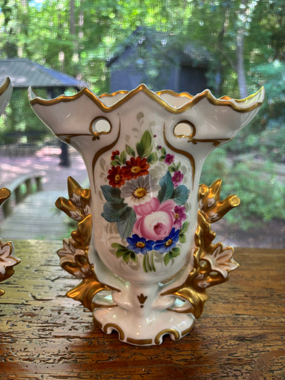 Lovely Vista Alegre floral and gold vases pair!