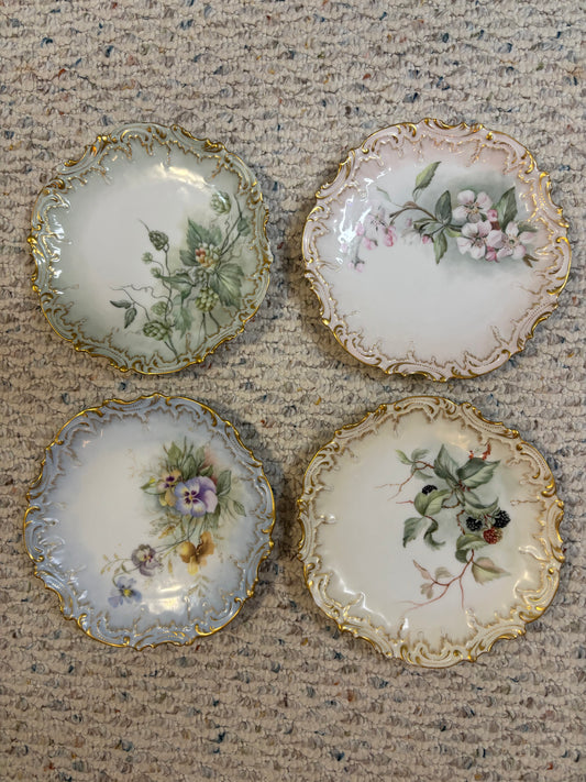 Gorgeous Limoges plate set with gold and florals! As is!