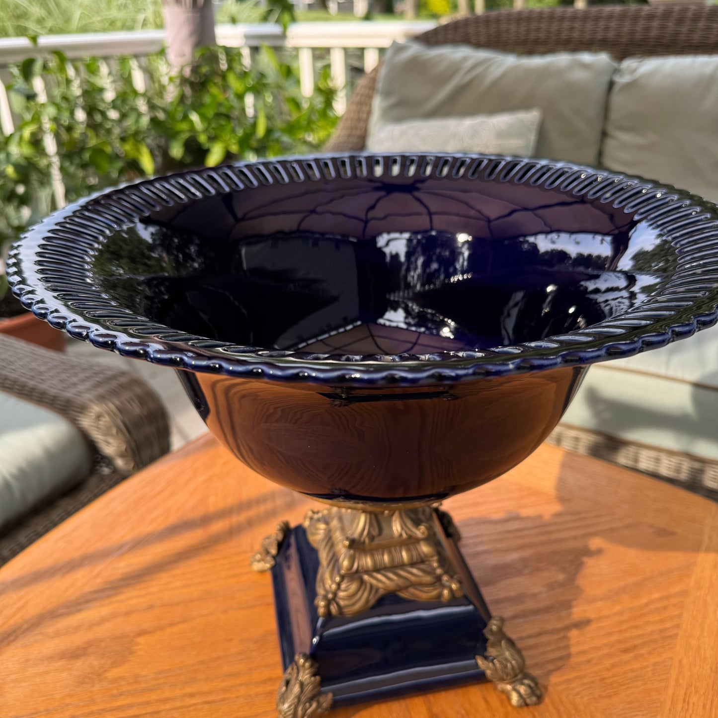 Live 09/01 porcelain bronze royal blue large compote