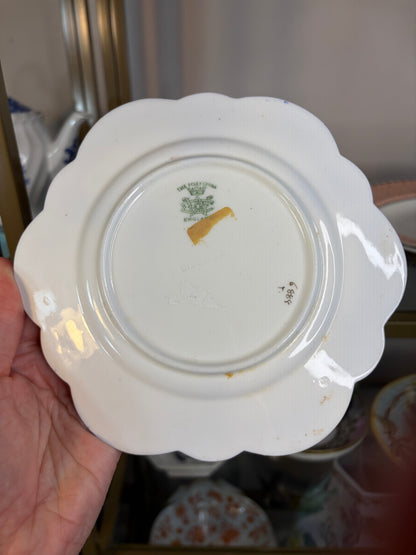 Beautiful antique Wileman The Foley Imari Scalloped plate!