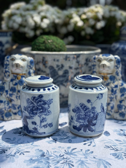 Danny's Fine Porcelain - Pair (2) Small Jar In Blue And White - 3L X 3W X 4.15H