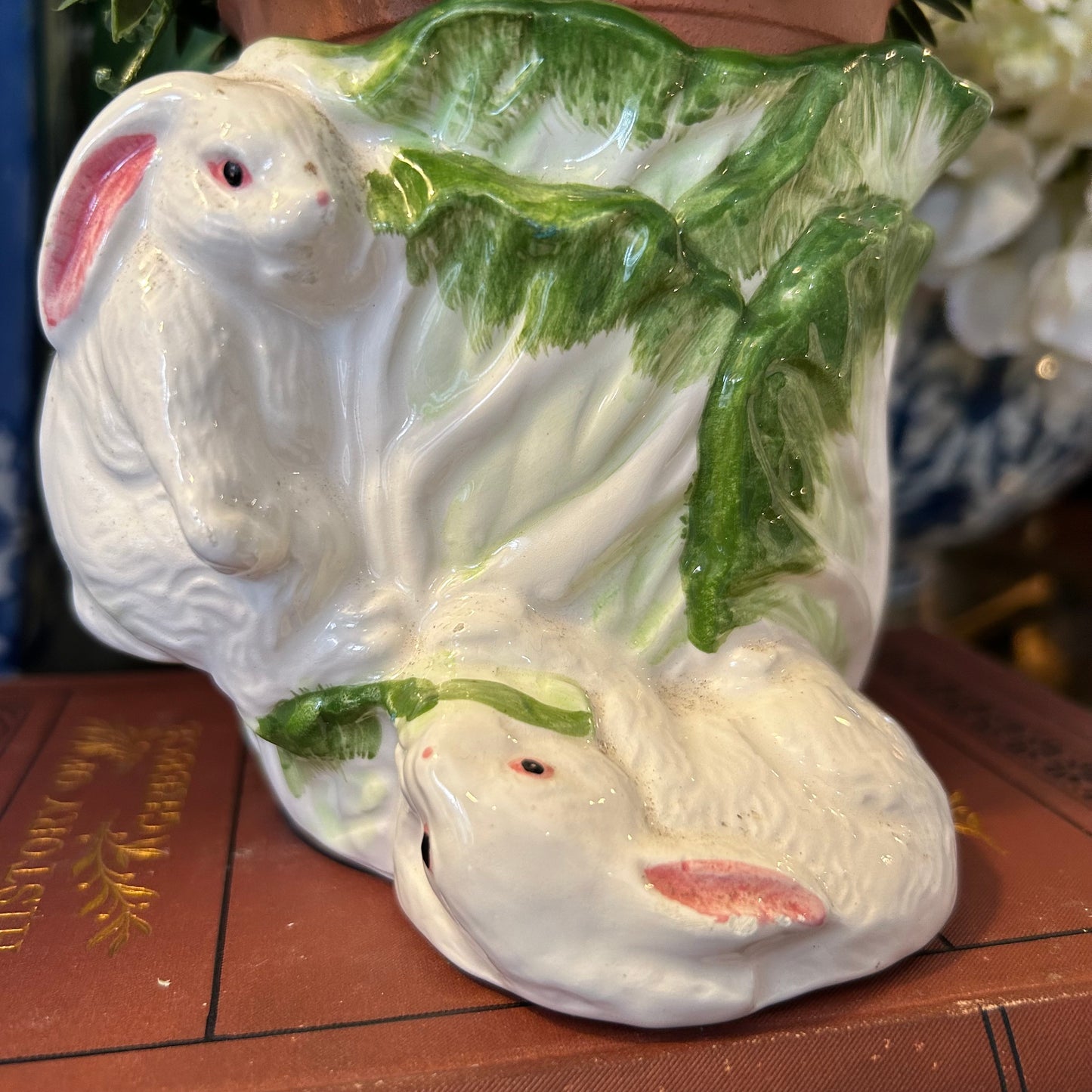 Vintage bunny rabbits cabbage ware ceramic planter