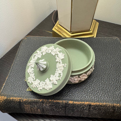 Reserved Wedgwood sage green tobacco circus lid dish