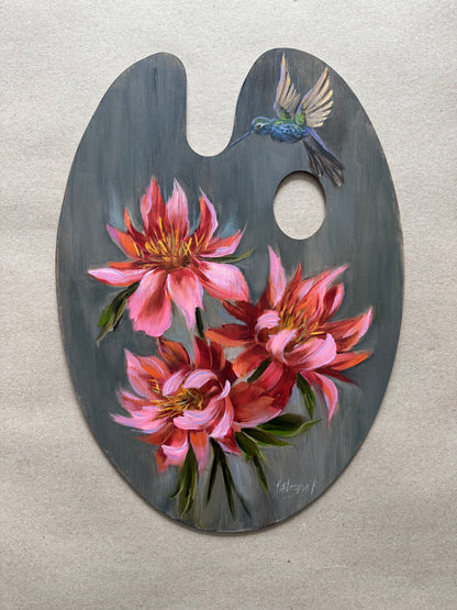 Hummingbird on an artist palette