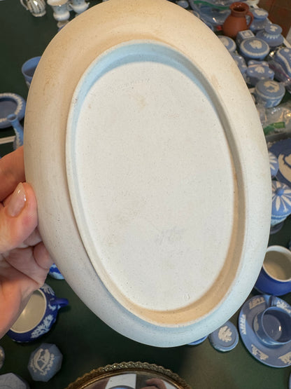 Reserved Wedgwood oval plate 8”