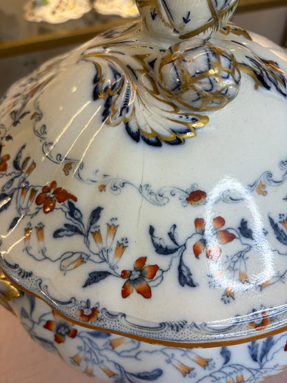 Stunning antique Minton Fuchsia lidded large tureen!