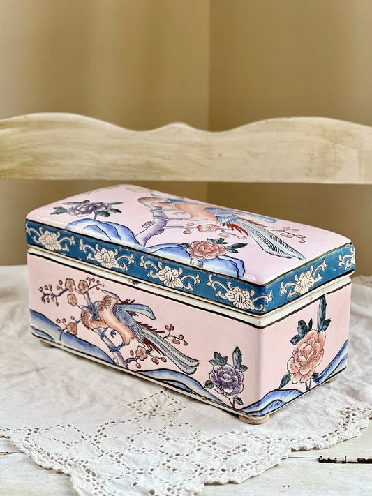 Vintage Andrea by Sadek Chinoiserie Dresser Box