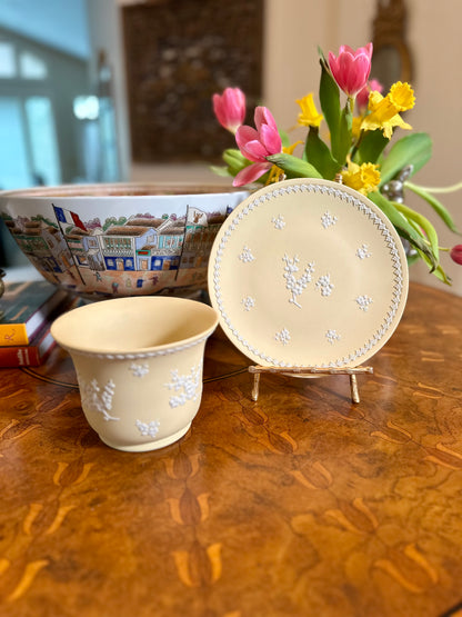 Wedgwood Jasperware Primrose Yellow Plate, Prunus Blossom Relief, England, 1970s