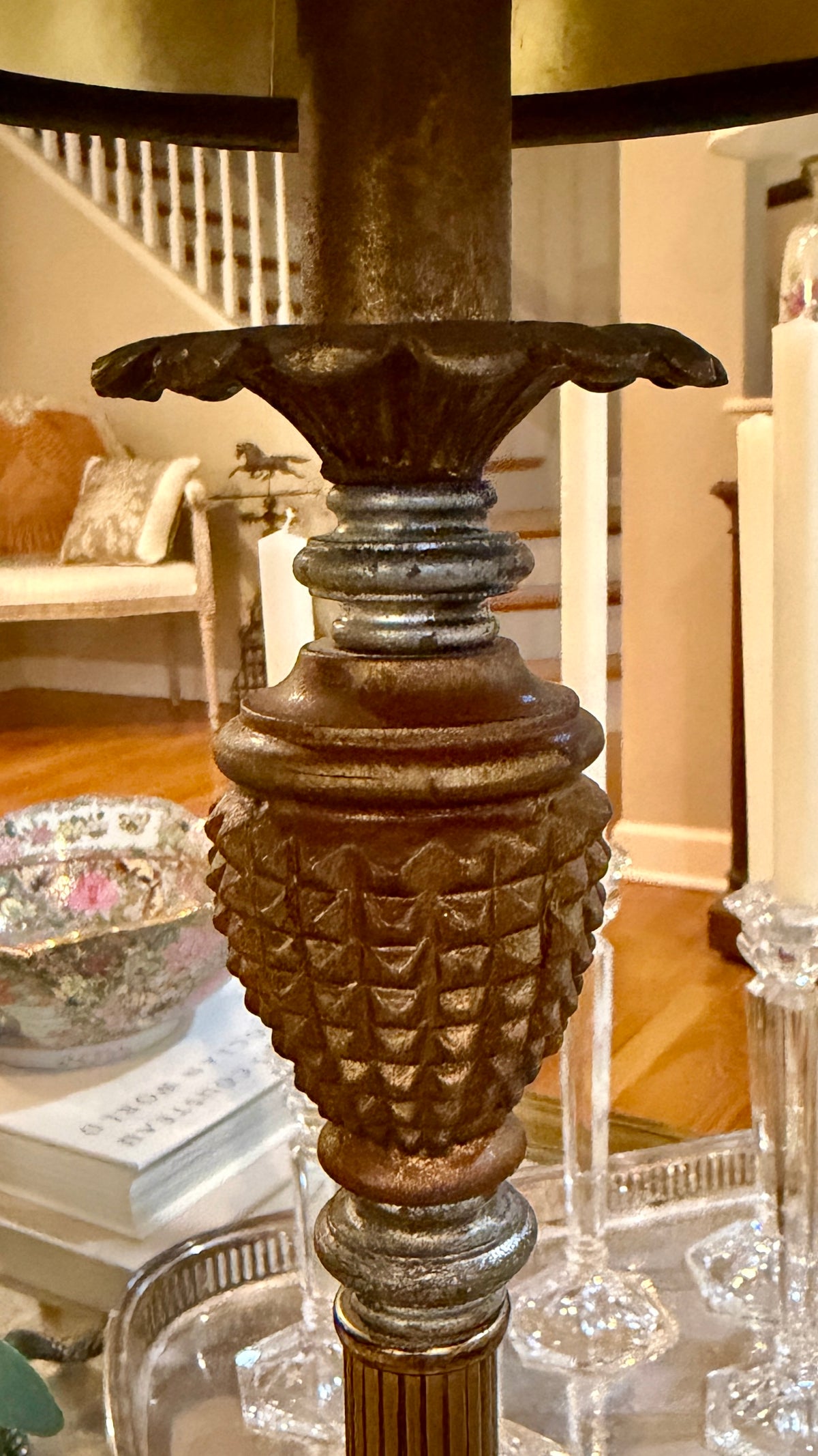 Stunning Statuesque pair of vintage gold gild & Ebony Buffet lamps 31 in w shades