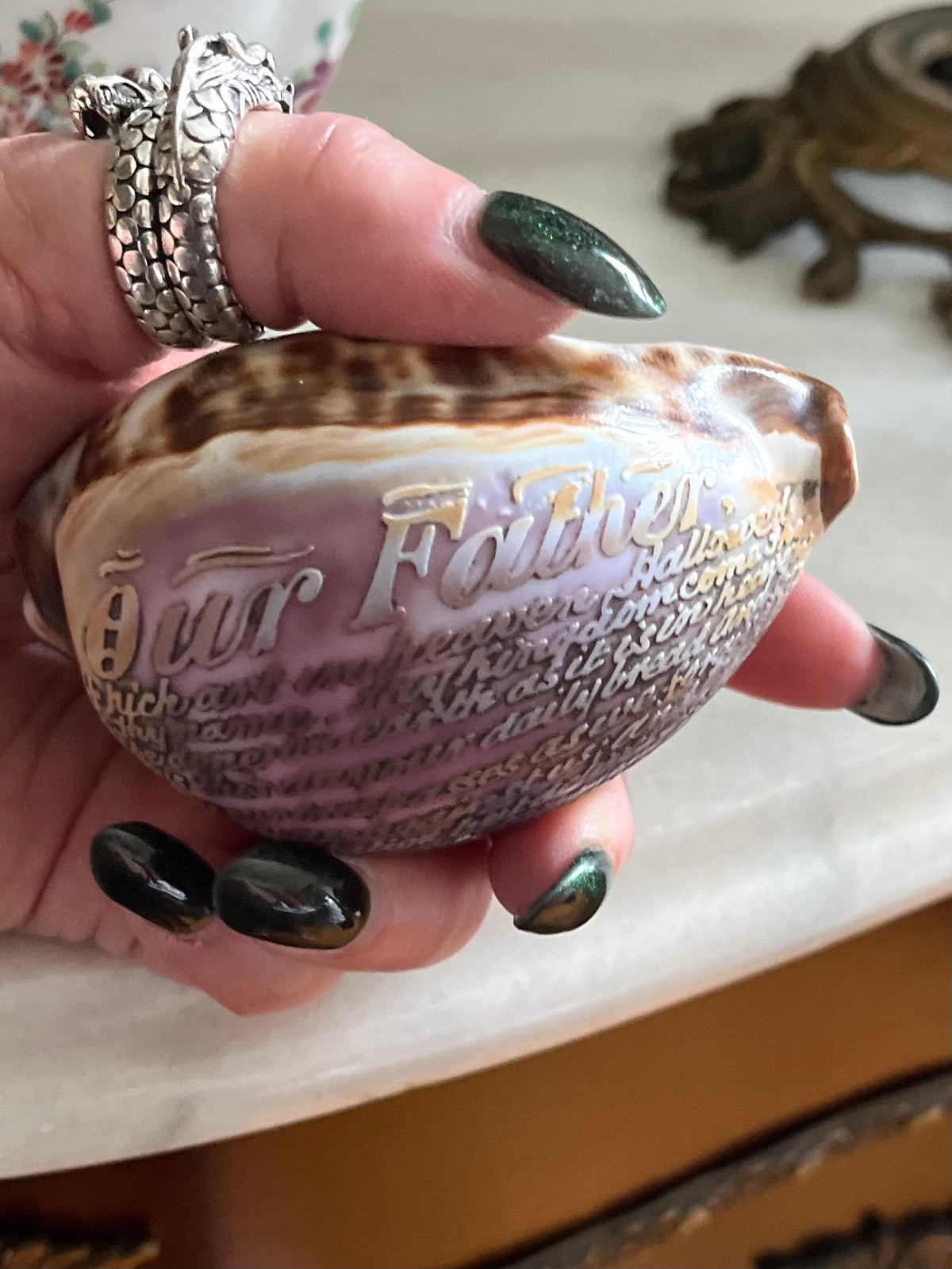 Live 09/22 Late 19th Century Victorian Carved Tiger Cowrie Shell – The Lord’s Prayer Purple/Pink Hues