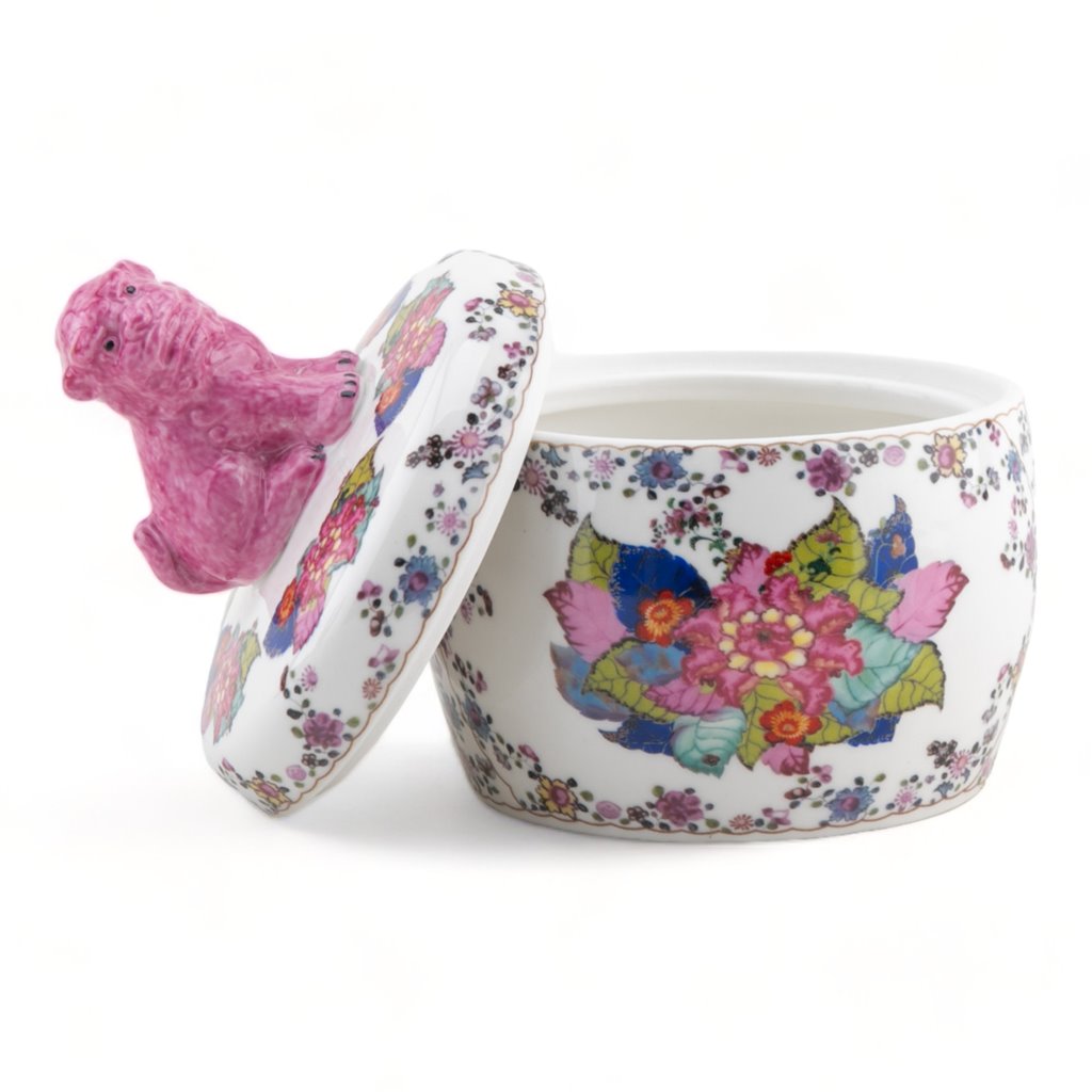 Danny’s Fine Porcelain - Tobacco Leaf Candle Pink Foo Dog Lidded Box