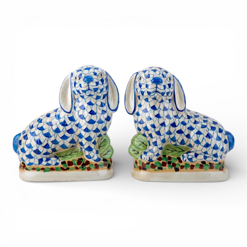 Danny's Fine Porcelain: Staffordshire Bunny Hare Pair in Blue Fishnet – Hand-Painted Porcelain with Gold Detail, 8Lx4Wx8.5H" #41431