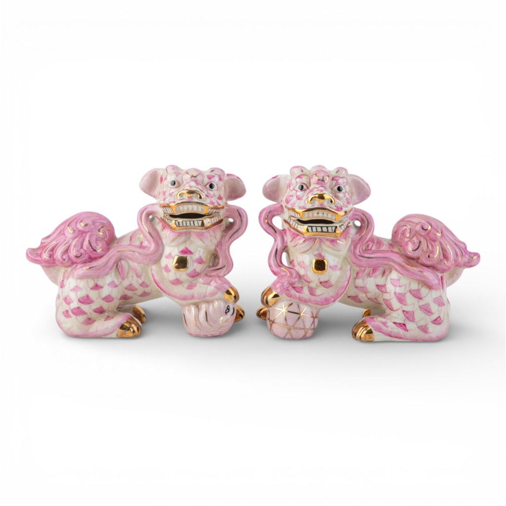 Danny’s Fine Porcelain - Pink & White Fishnet Spaniel Foo Dog Figure Pair W/ Gold Accent: 7Lx3.5Wx5.5H