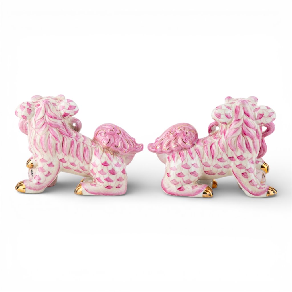 Danny’s Fine Porcelain - Pink & White Fishnet Spaniel Foo Dog Figure Pair W/ Gold Accent: 7Lx3.5Wx5.5H