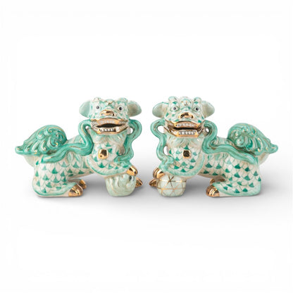 Danny’s Fine Porcelain - Teal & White Fishnet Spaniel Foo Dog Figure Pair W/ Gold Accent: 7Lx3.5Wx5.5H