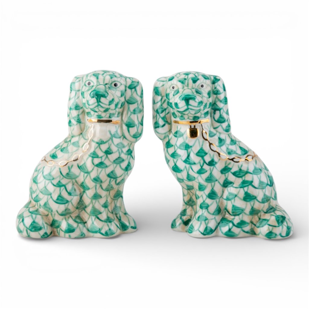 Danny’s Fine Porcelain | Fishnet Teal Green Spaniel Dog Figure Pair W/ Gold Accent (5.5”H X 9Lx2W)