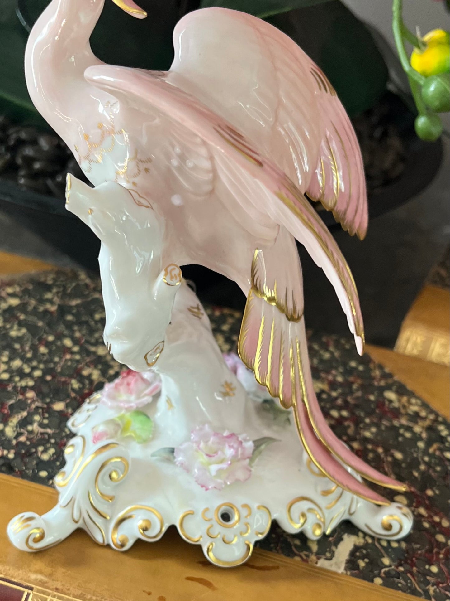 Live 08/04 Royal Crown Derby Chelsea Bird Figurine | Hand Painted Porcelain | Pink Bird | England Mark Dates 1954-1965