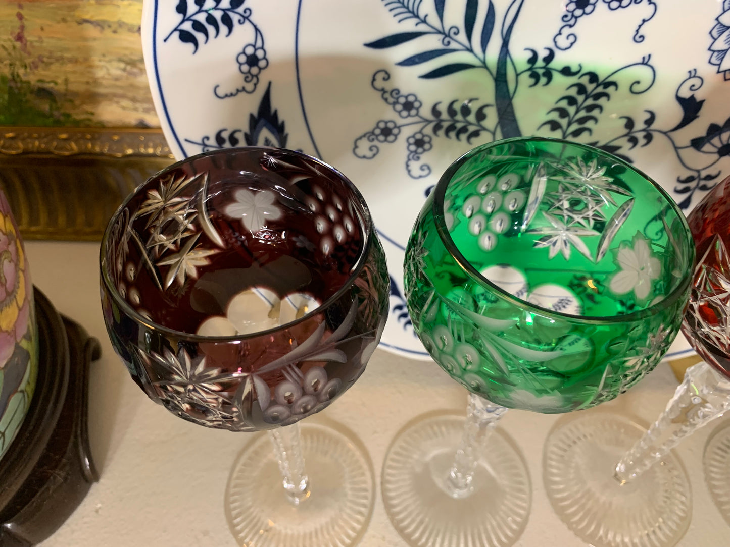Stunning set of 4 colorful crystal tall wine glasses! Excellent condition!