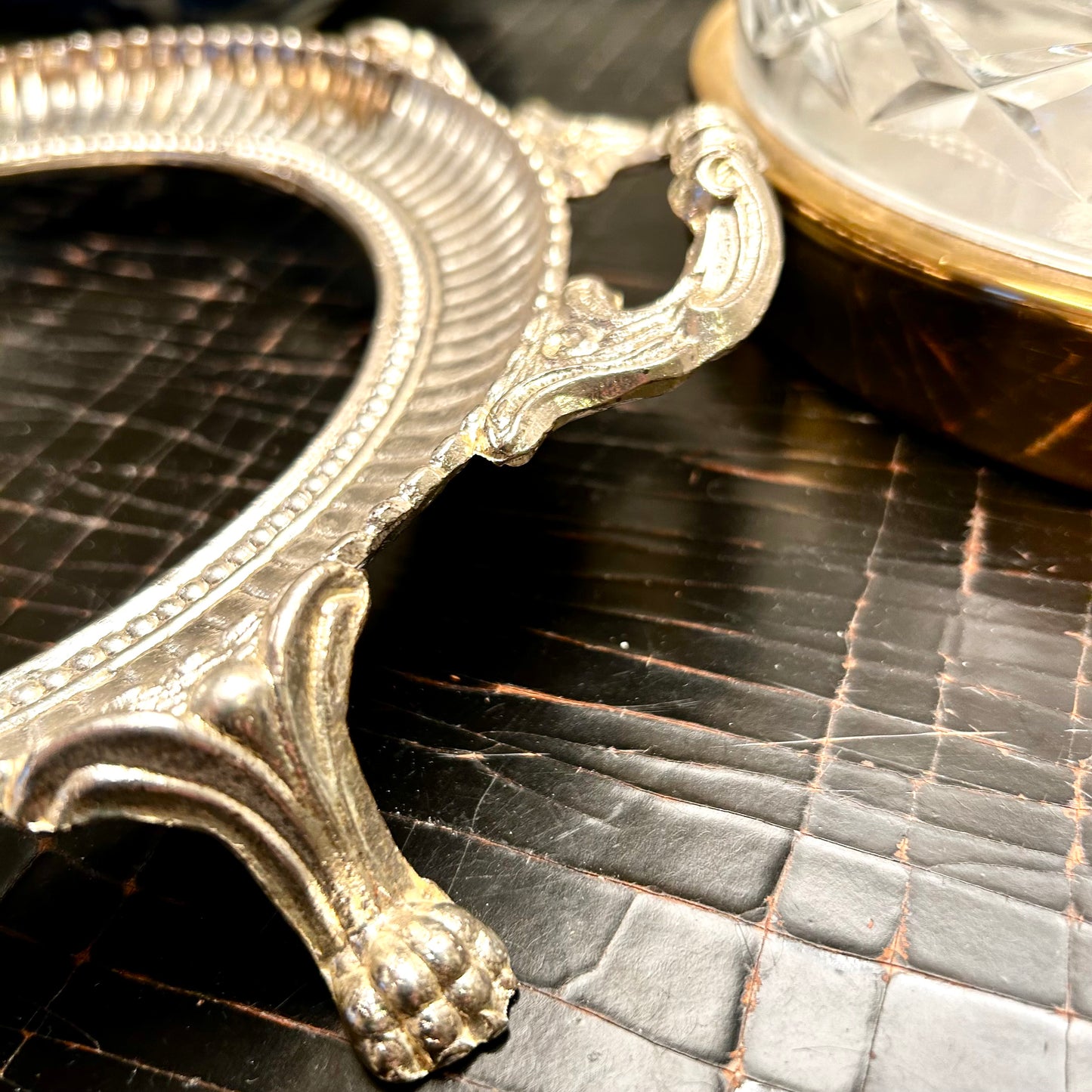 Vintage shiny silver plate claw leg chippendale vase bowl centerpiece holder.