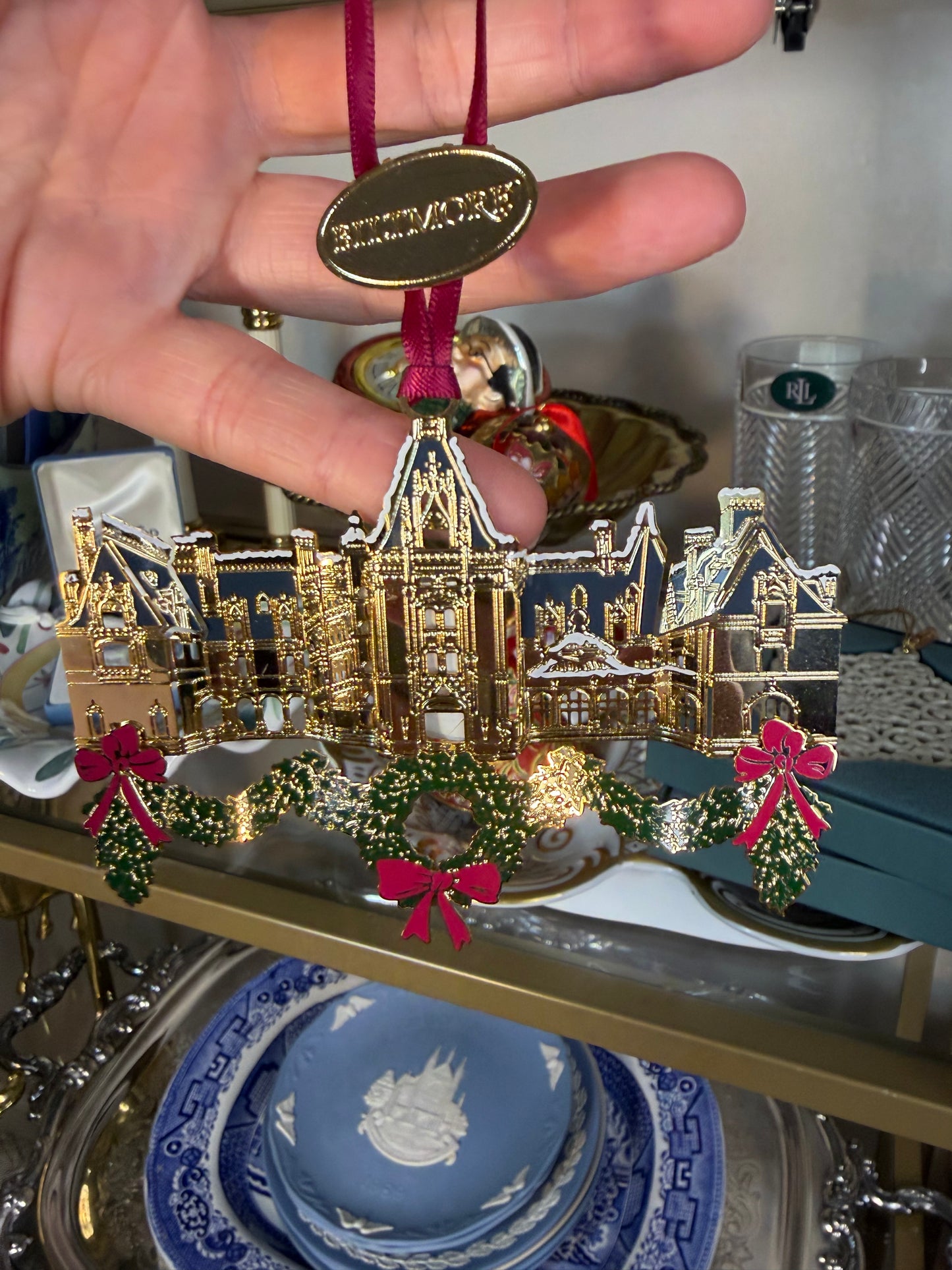 Beautiful Biltmore House ornament!
