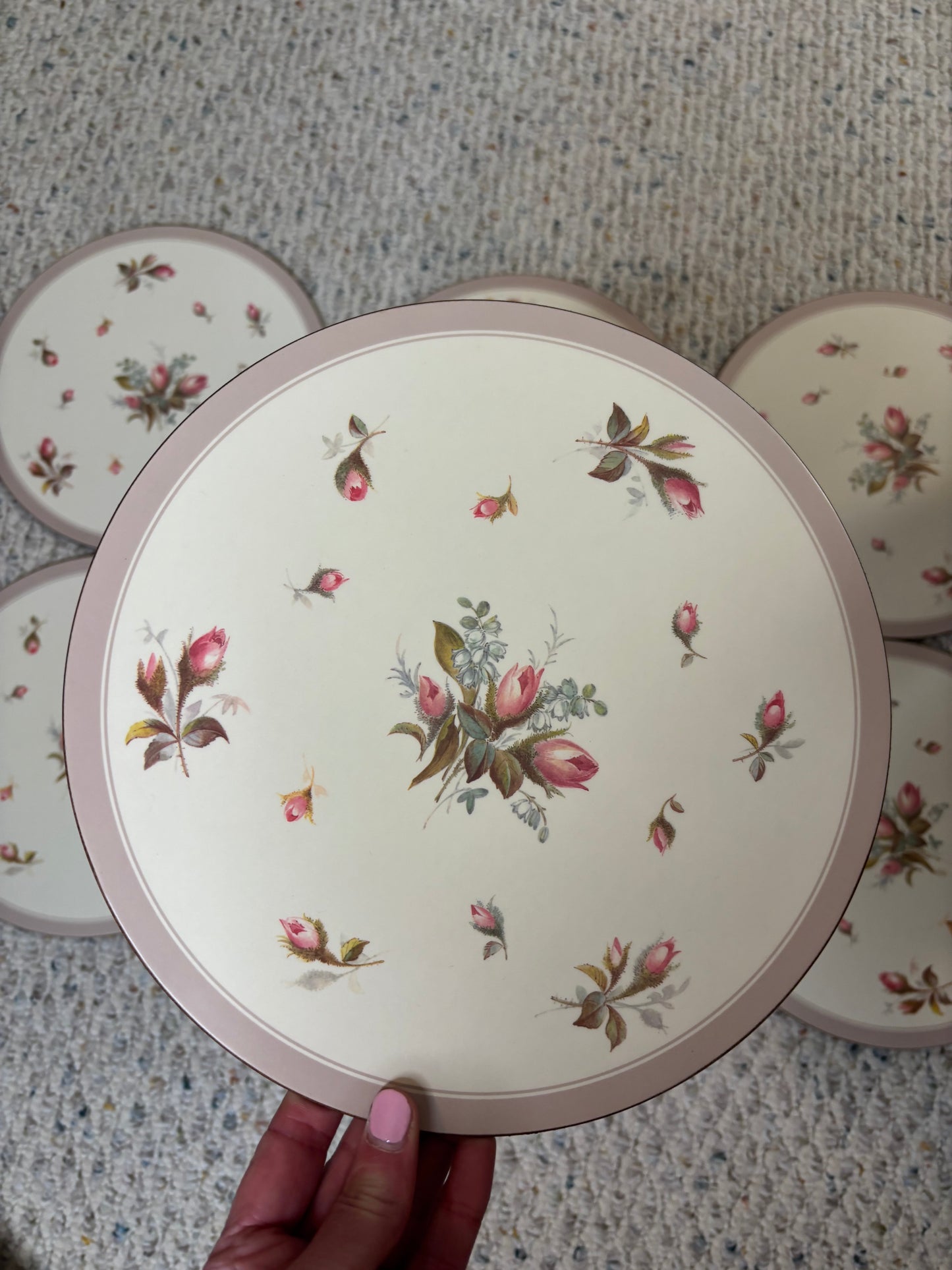 Vintage Pimpernel Rosebud round placemats set of 6!