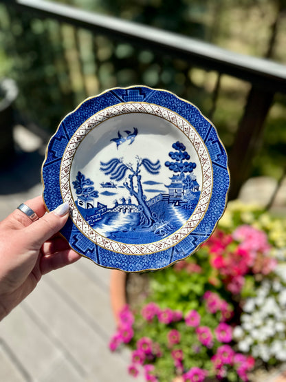 Vintage Booths Real Old Willow Plate Blue Transferware with Scalloped Gilded Border | England