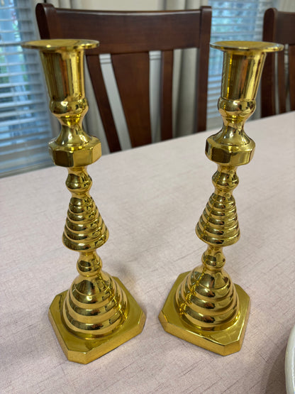 Gorgeous brass beehive style candlesticks pair!