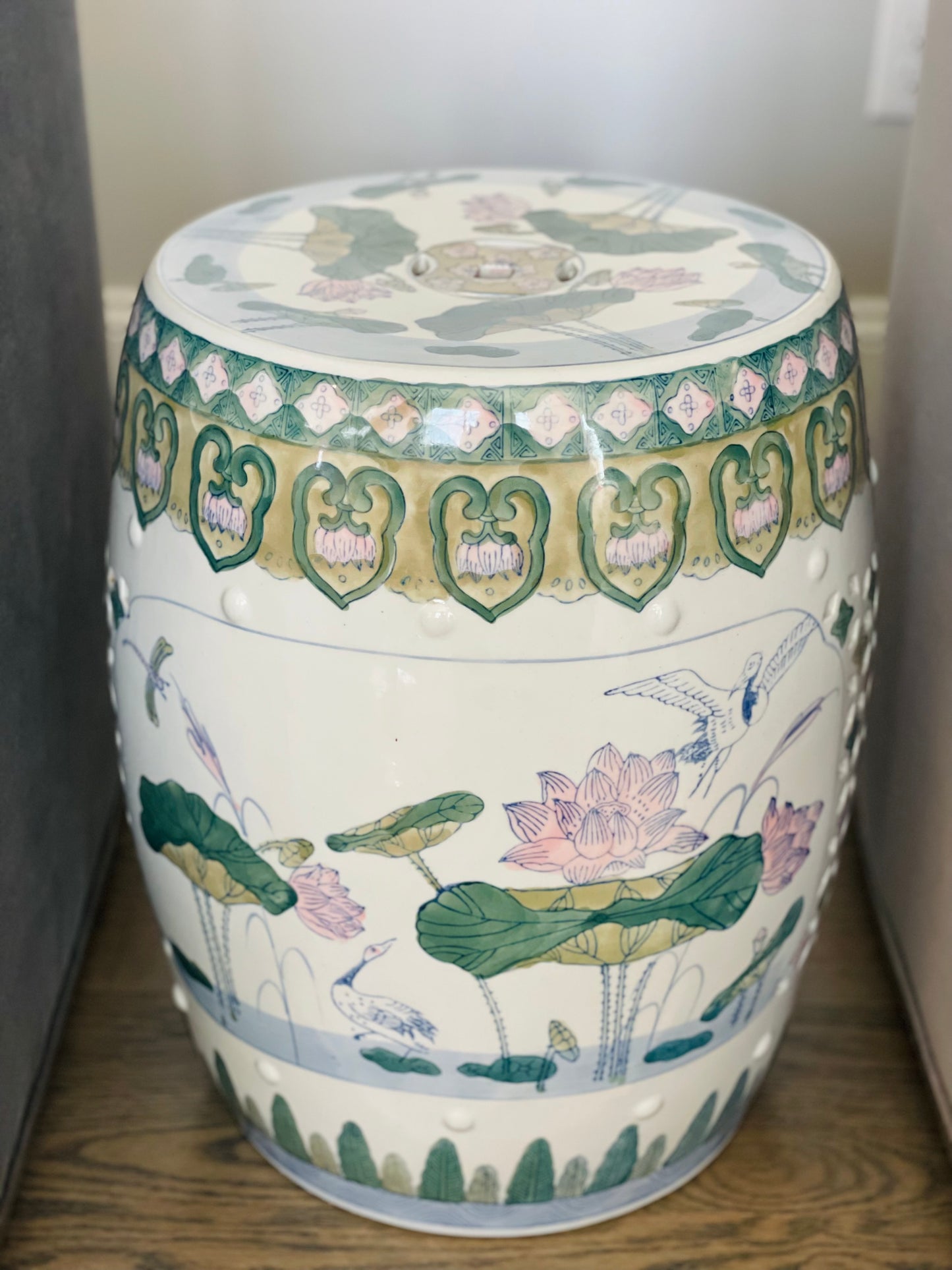 Vintage Porcelain Hand-Painted 18” Floral Chinoiserie Garden Stool - Pristine!