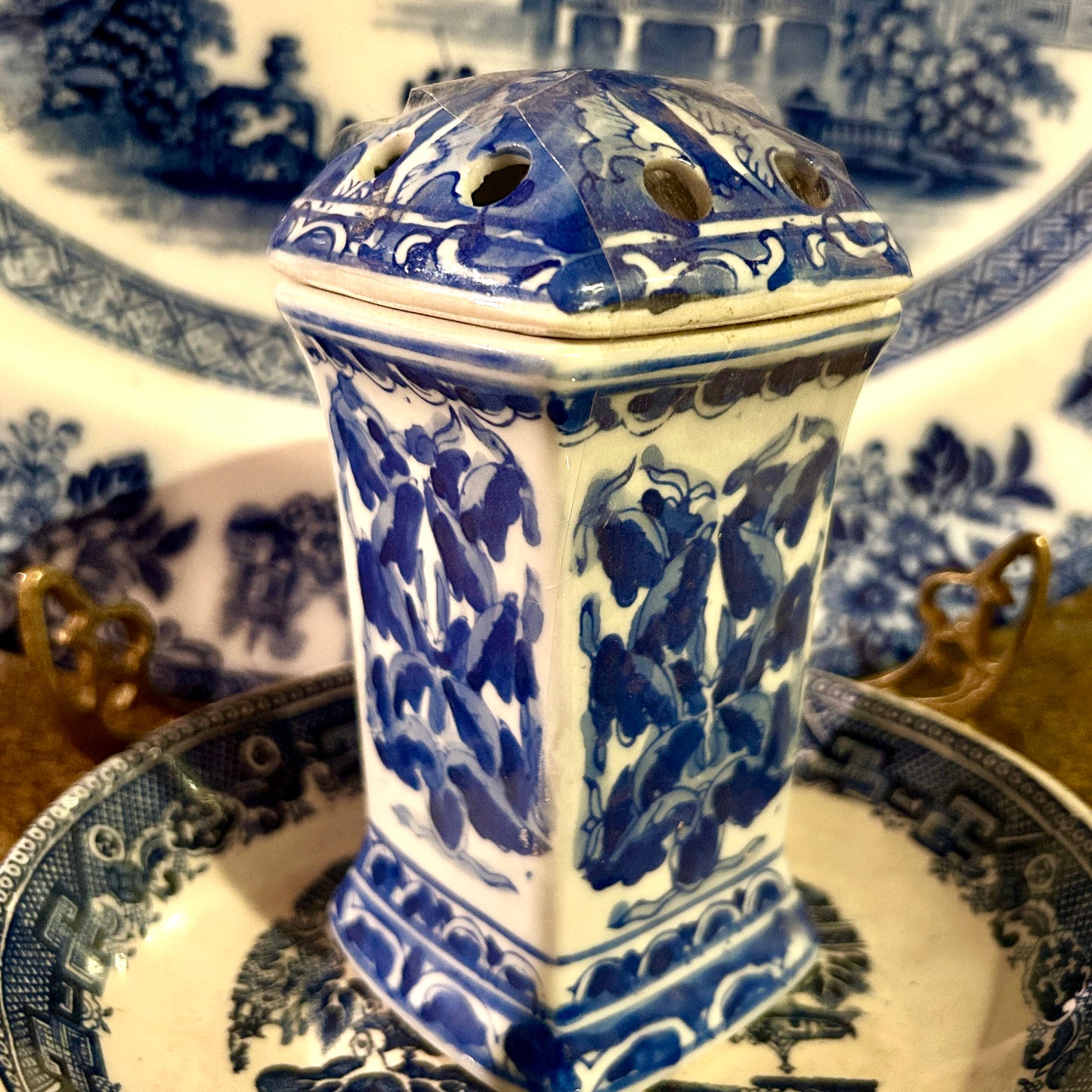 Beautiful Blue & White planter Vase